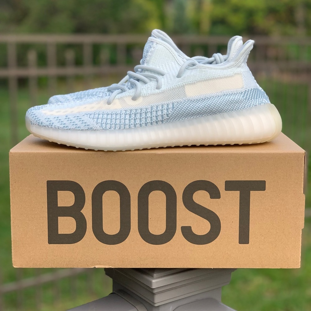 Yeezy boost 350 v2 “cloud white” size 11